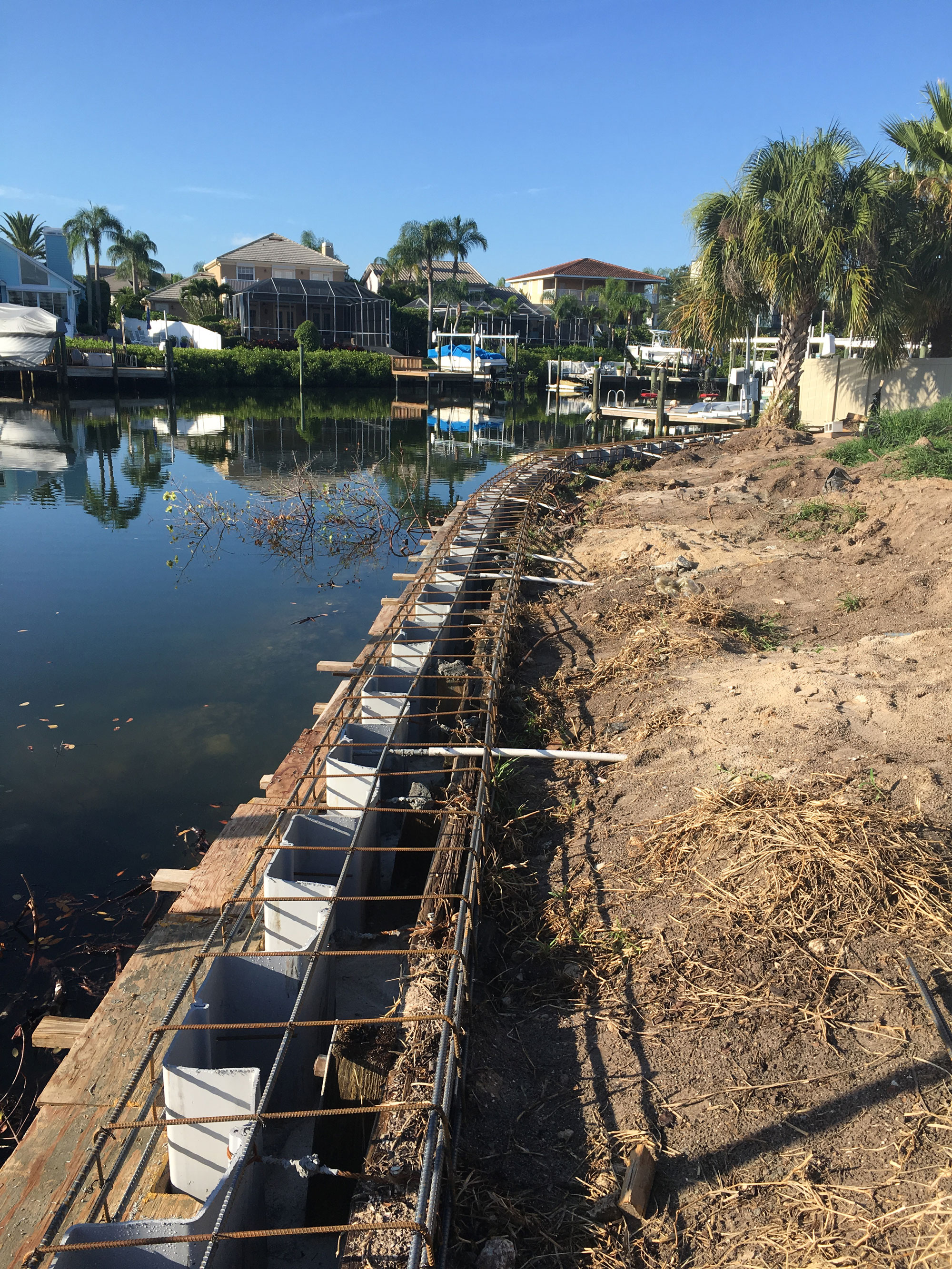 Seawall Construction - Trident H2O